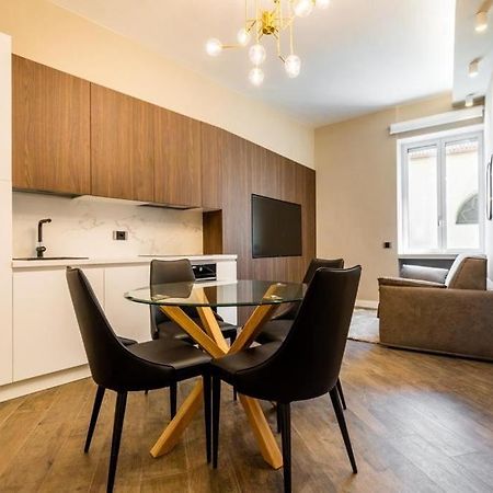 Dali Duomo Golden House Apartment มิลาน ภายนอก รูปภาพ